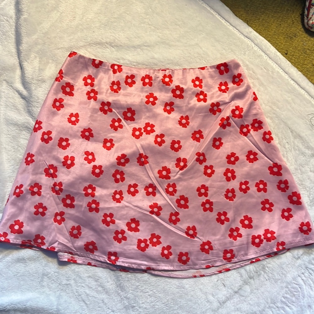 Princess Polly skirt, 2 size, pink and red color